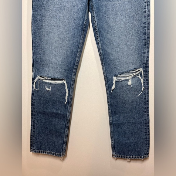 RE/DONE Jeans Women’s Size 26 70s Cigarette Straight Jeans in Destroyed Mar - Picture 3 of 12
